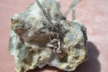Load image into Gallery viewer, Flower Bud Necklace
